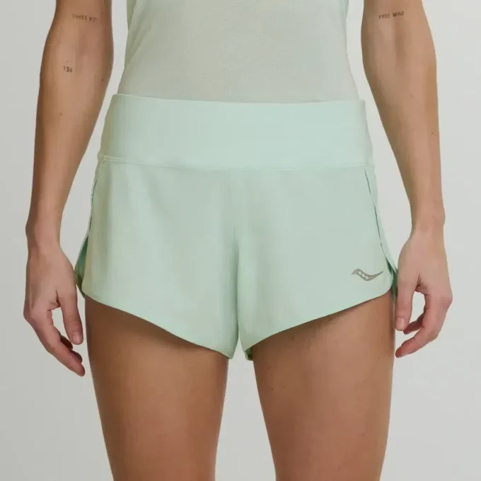 Shorts fendu Outpace 2,5&Prime; pour femme