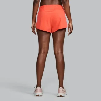 Shorts fendu Outpace 2,5&Prime; pour femme
