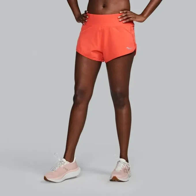 Shorts fendu Outpace 2,5&Prime; pour femme