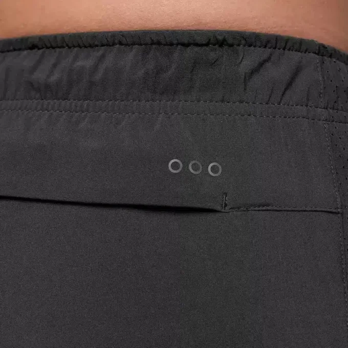 Shorts Outpace 5&Prime; pour homme