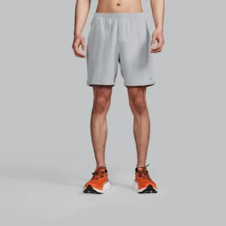Shorts Outpace 7&Prime; pour homme