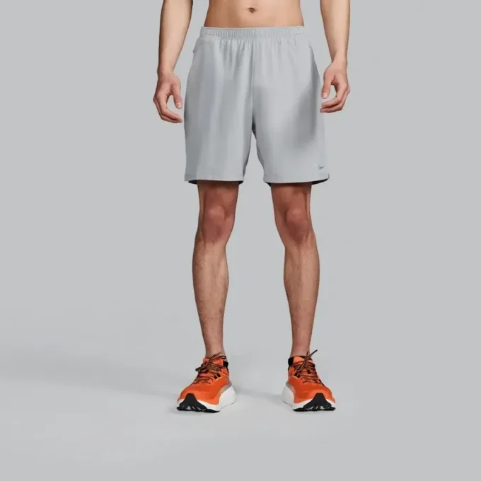 Shorts Outpace 7&Prime; pour homme