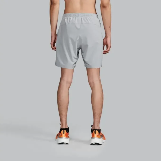 Shorts Outpace 7&Prime; pour homme