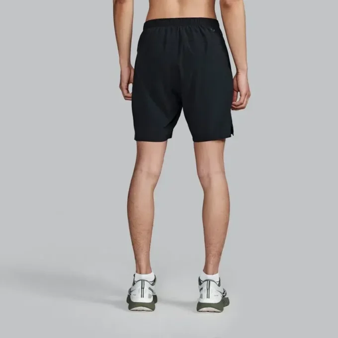 Shorts Outpace 7&Prime; pour homme