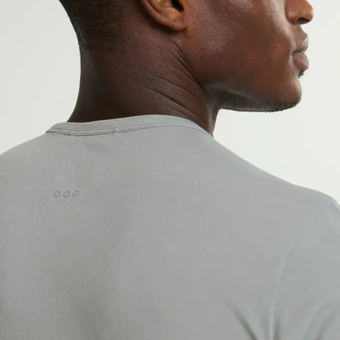 T-shirt à manches courtes avec motif chronomètre