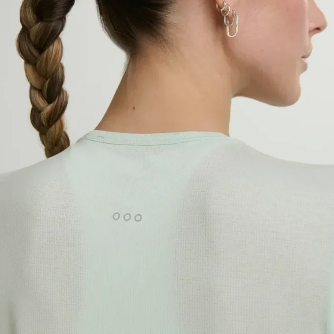 T-shirt à manches courtes pour femme